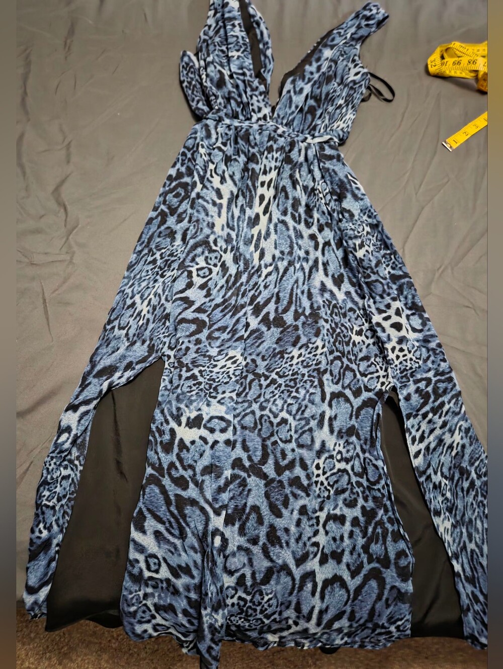 bebe Blue and Black Animal Print Midi Dress